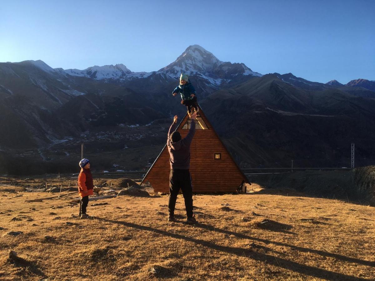Alone Cottage Kazbegi Ngoại thất bức ảnh