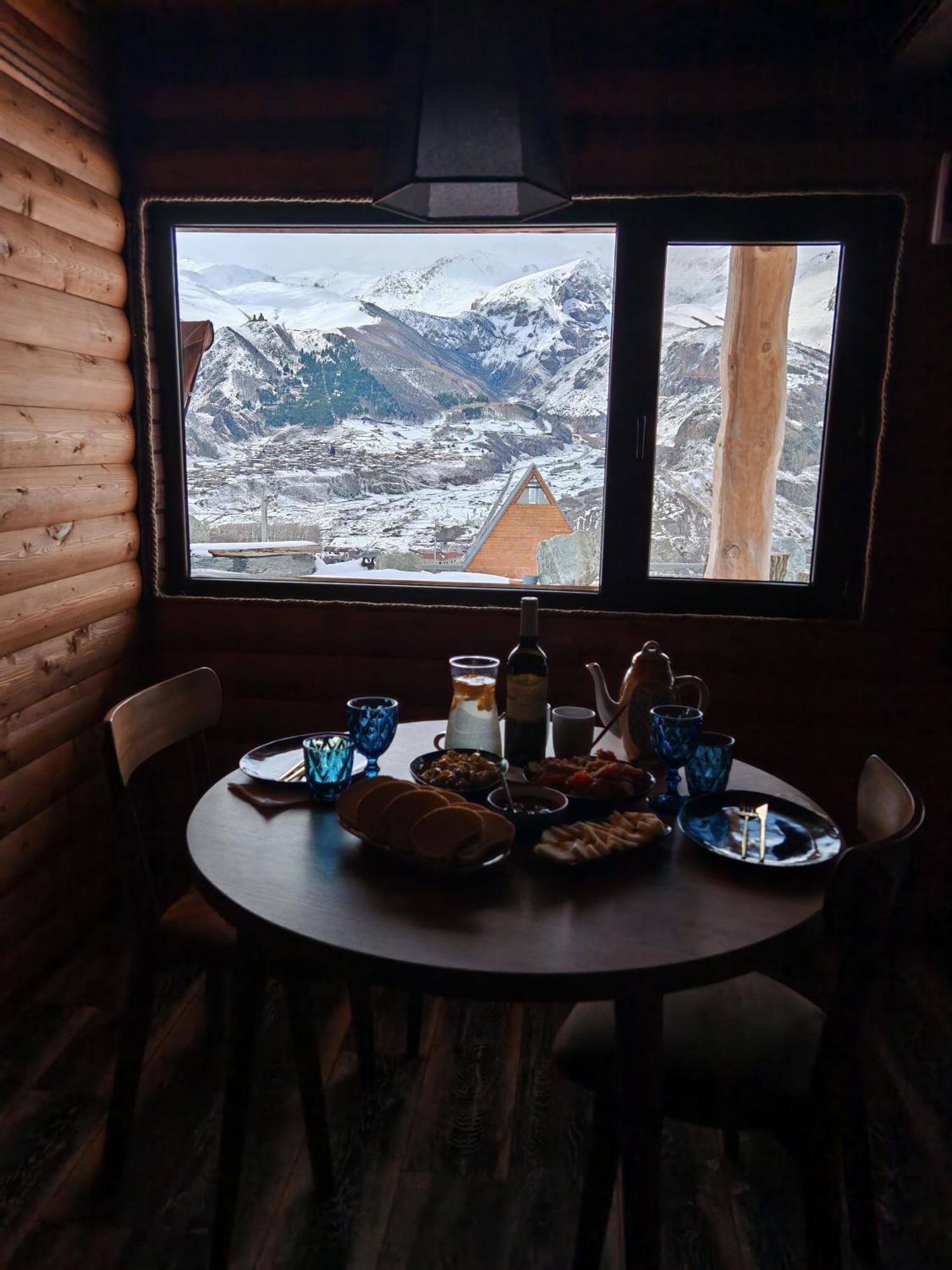 Alone Cottage Kazbegi Phòng bức ảnh
