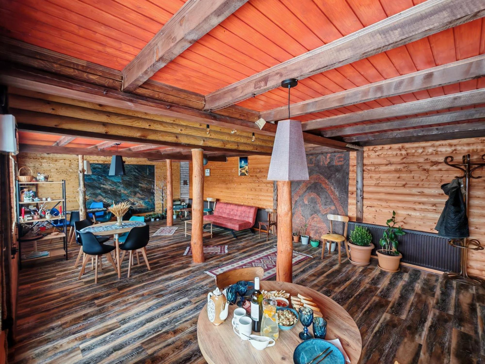 Alone Cottage Kazbegi Phòng bức ảnh